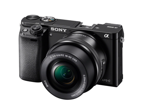 Sony Alpha A6000 + 16–50mm, black
