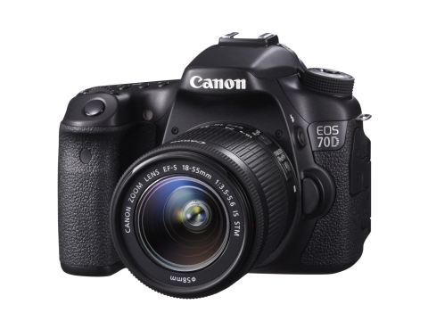 Canon EOS 70D + EF-S 18-55 IS STM
