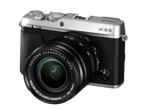 Fujifilm X-E3 + XF 18-55 Silber