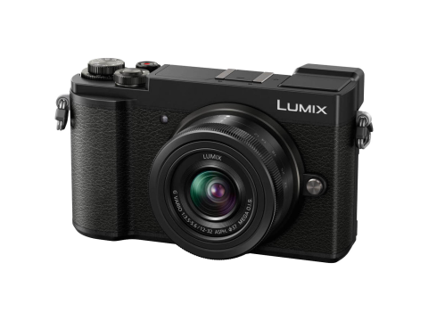 Panasonic Lumix DC-GX9 + 12-32 mm