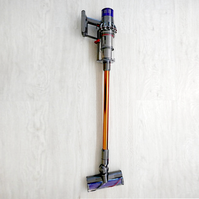 Dyson V10 absolute