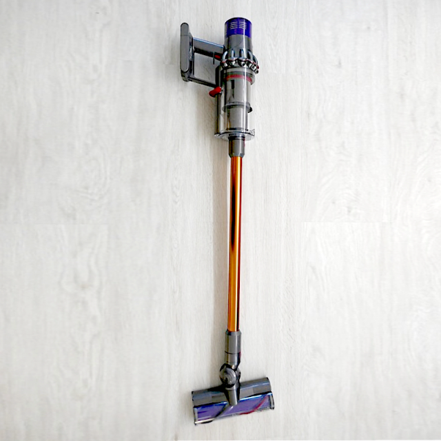 Dyson Cyclone V10 Absolute