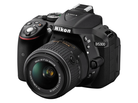 Nikon D5300 + 18-55 VR AF-P