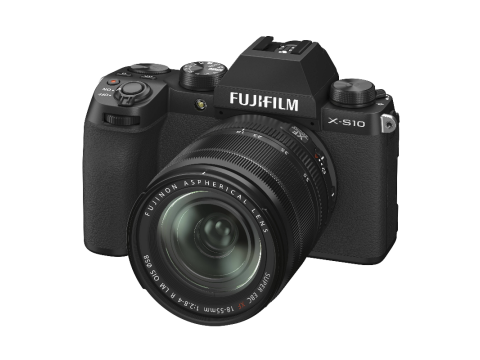 Fujifilm X-S10 + XF 18-55mm f/2,8-4, Black
