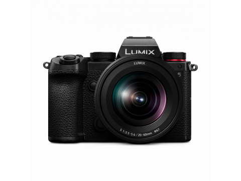 Panasonic Lumix DC-S5 + 20-60mm