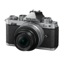 Nikon Z fc + Z DX 16–50 mm f/3,5–6,3 VR Kit
