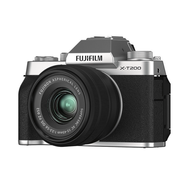 Fujifilm X-T200 + XC 15-45mm f/3.5-5.6 OIS PZ Silver