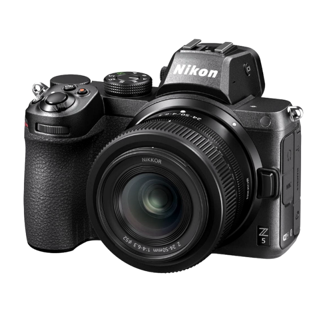Nikon Z5 + Z 24 - 50 mm f/4 - 6,3