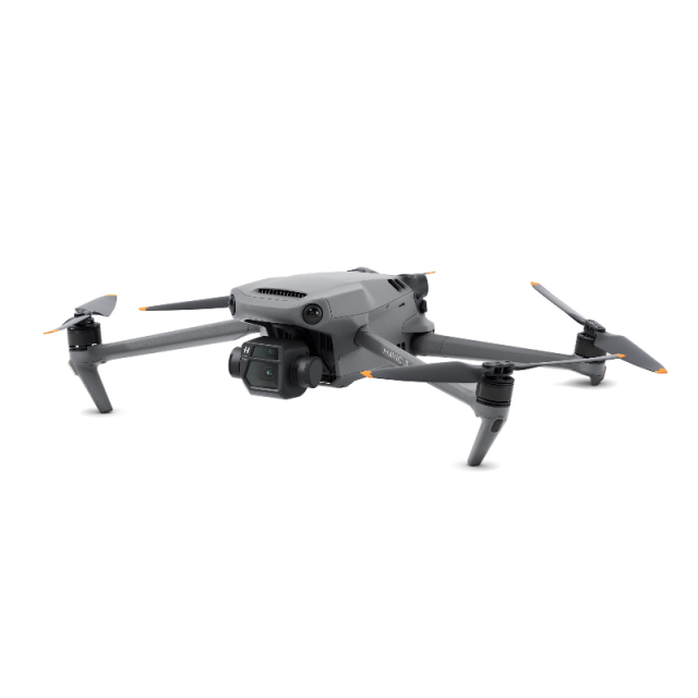 DJI Mavic 3 Fly More Combo