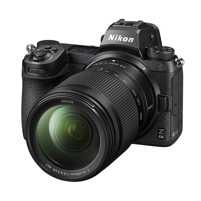 Nikon Z6 II + 24-200mm f/4-6.3 VR