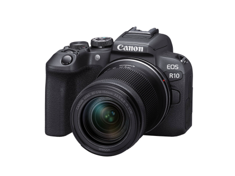Canon EOS R10 + RF-S 18-150mm 3.5-6.3 IS STM