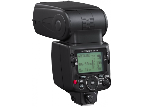 Nikon SB-700.Picture4