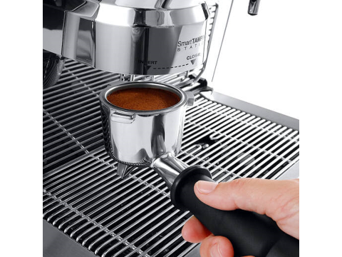DeLonghi EC 9335.M La Specialista.Picture3