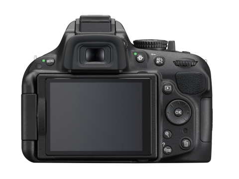 Nikon D5200 + 18-105 mm AF-S DX VR.Picture4