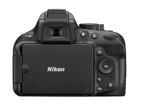 Nikon D5200 + 18-105 mm AF-S DX VR.Picture5