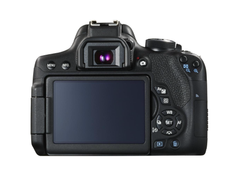 Canon EOS 750D + 18-55 IS STM + 75-300 III.Picture2