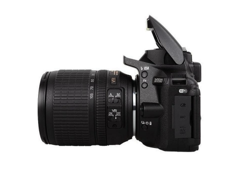 Nikon D5500 + 18-105 mm AF-S DX VR.Picture2