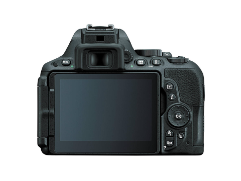 Nikon D5500 + 18-105 mm AF-S DX VR.Picture5