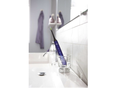 Philips Sonicare DiamondClean HX9372/04.Picture4