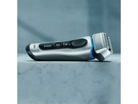 Braun Series 8 8330s.Picture4