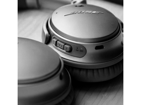 Bose QuietComfort 35 II Silver.Picture2