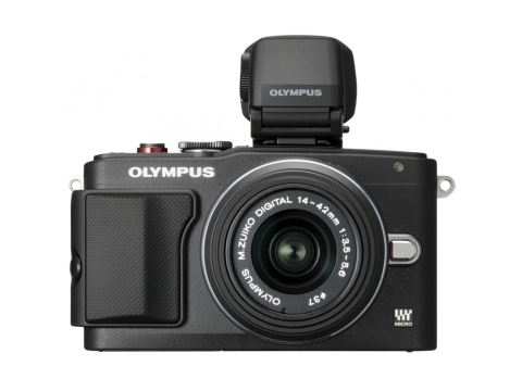Olympus PEN E-PL6 + objektiv 14-42mm II R black.Picture2