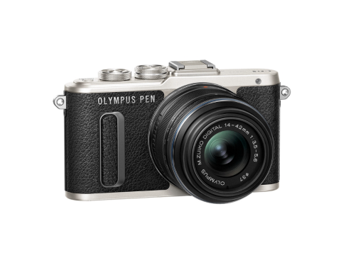 Olympus E-PL8 + M.Zuiko 14-42 mm f/3,5-5,6 II R, Black.Picture2