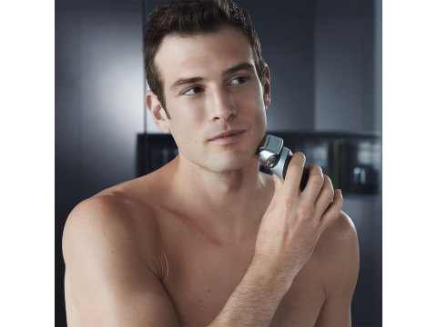 Braun Series 7 7720s.Picture2