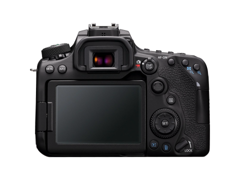 Canon EOS 90D + EF-S 18-55mm f/3.5-5.6 IS STM.Picture4