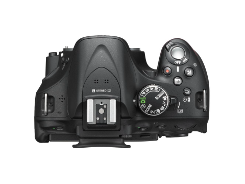 Nikon D5200 + AF-S DX 18-55 VR II.Picture2
