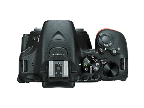 Nikon D5500 + 18-140 mm f/3,5-5,6G ED VR.Picture5