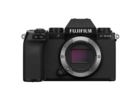 Fujifilm X-S10 + XF 18-55mm f/2,8-4, Black.Picture3