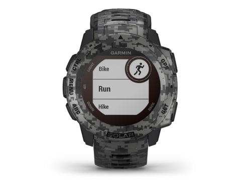 Garmin Instinct Solar, Camo Graphite.Picture3