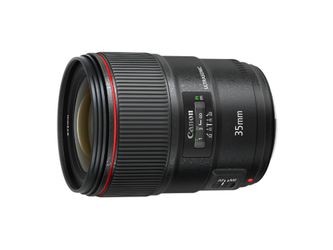 Canon EF 35mm f/1.4L II USM.Picture4