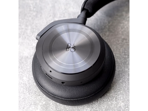 Bang & Olufsen BeoPlay HX ANC, Black.Picture2