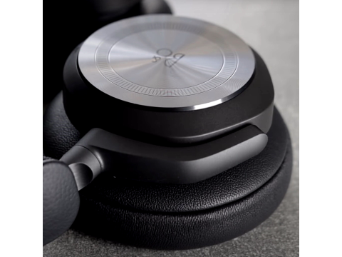 Bang & Olufsen BeoPlay HX ANC, Black.Picture3