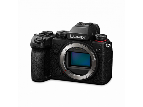 Panasonic Lumix DC-S5 Body.Picture2
