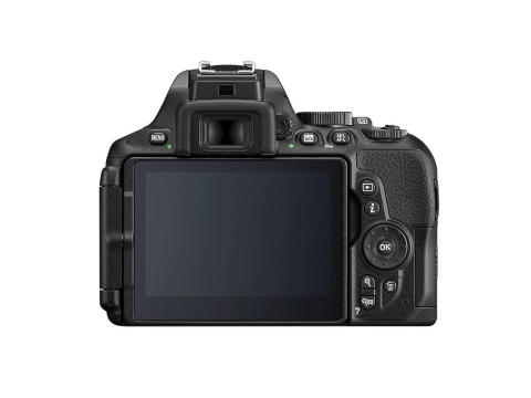 Nikon D5600 + AF-S 18-140mm f/3,5-5,6G ED VR.Picture3